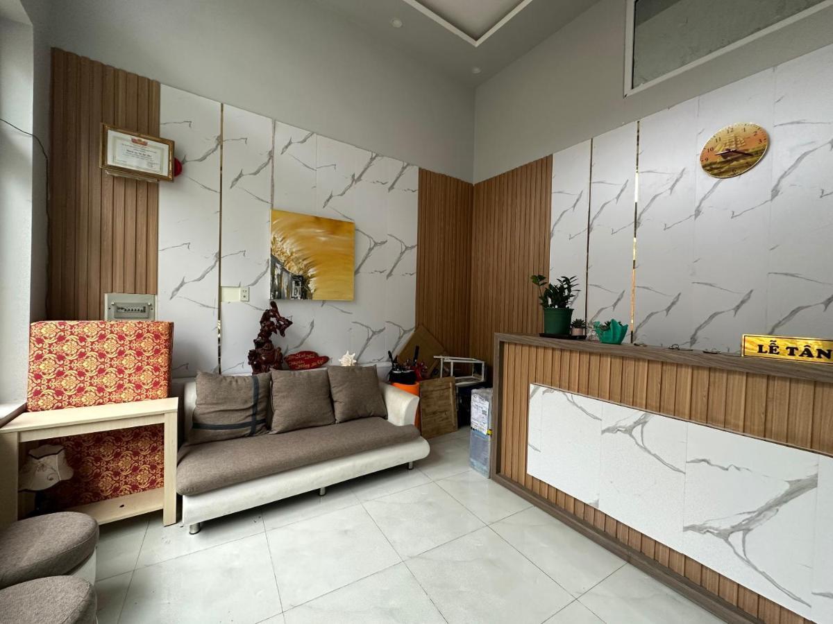 Oyo 1203 Da Lat Pho Hotel Екстериор снимка