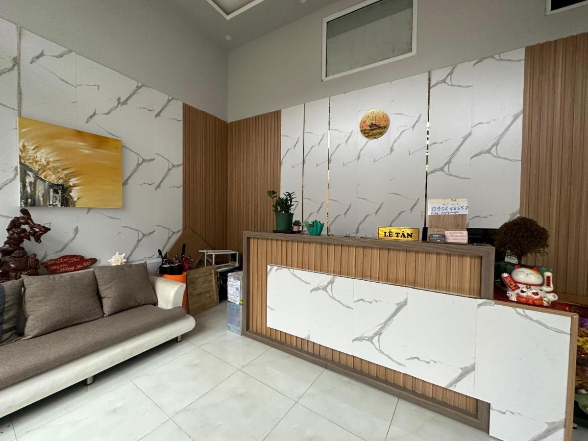 Oyo 1203 Da Lat Pho Hotel Екстериор снимка